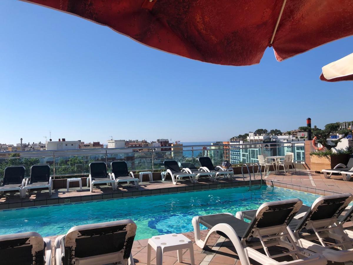 Hotel Astoria Park يوريت دي مار المظهر الخارجي الصورة