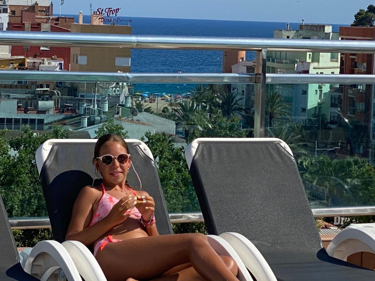 Hotel Astoria Park يوريت دي مار المظهر الخارجي الصورة