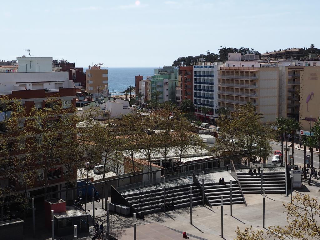 Hotel Astoria Park يوريت دي مار المظهر الخارجي الصورة