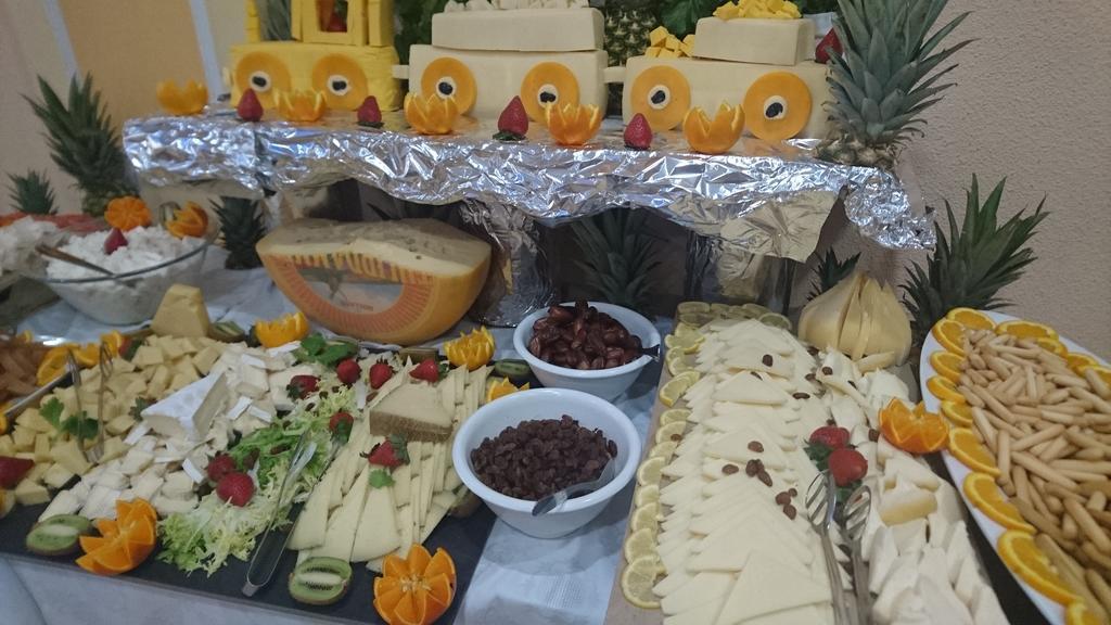Hotel Astoria Park يوريت دي مار المظهر الخارجي الصورة