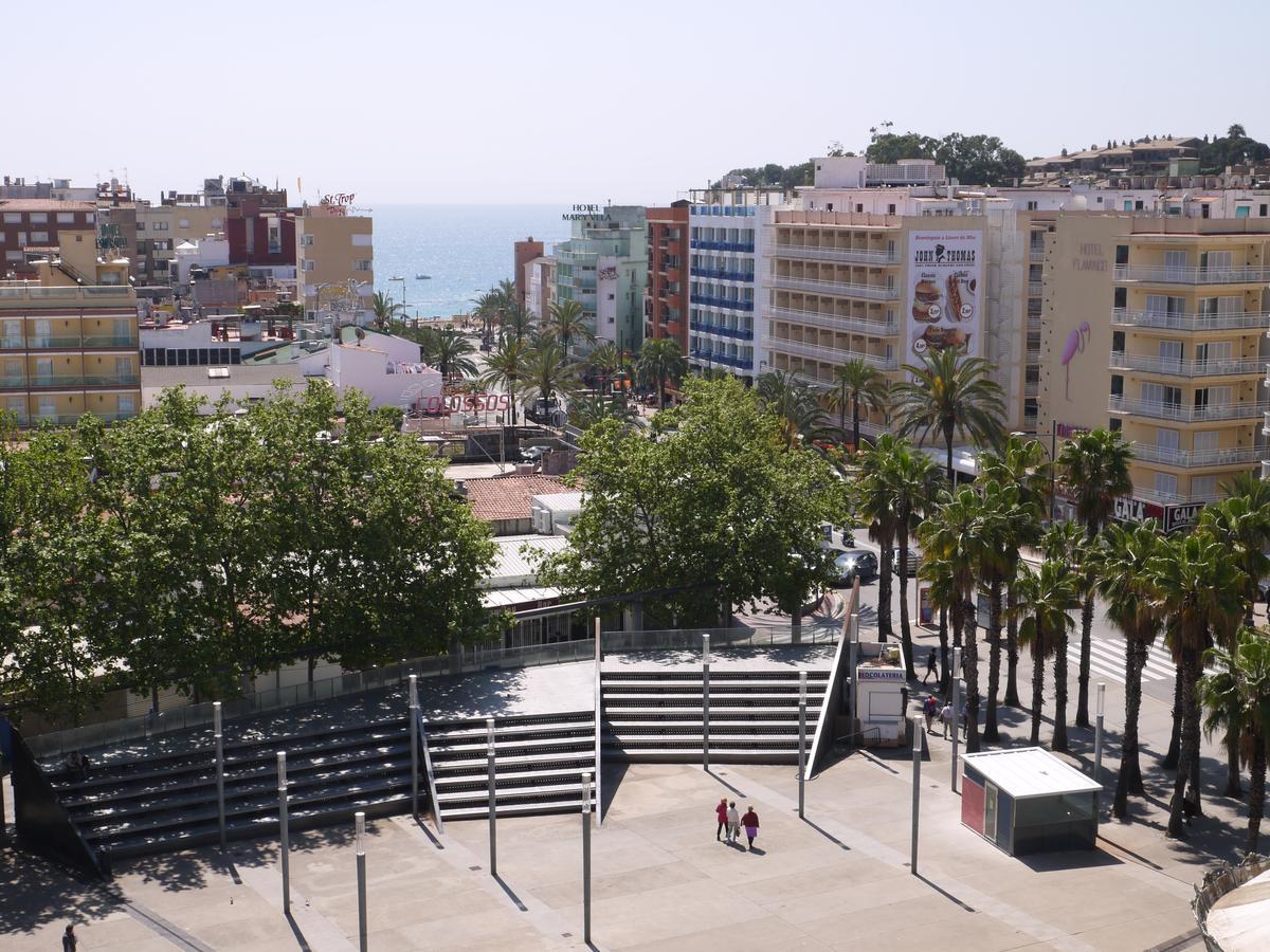 Hotel Astoria Park يوريت دي مار المظهر الخارجي الصورة